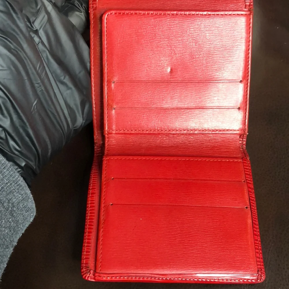 LOUIS VUITTON Red Epi Portefeiulle Elise Trifold Coin Cash Wallet AUTHENTIC